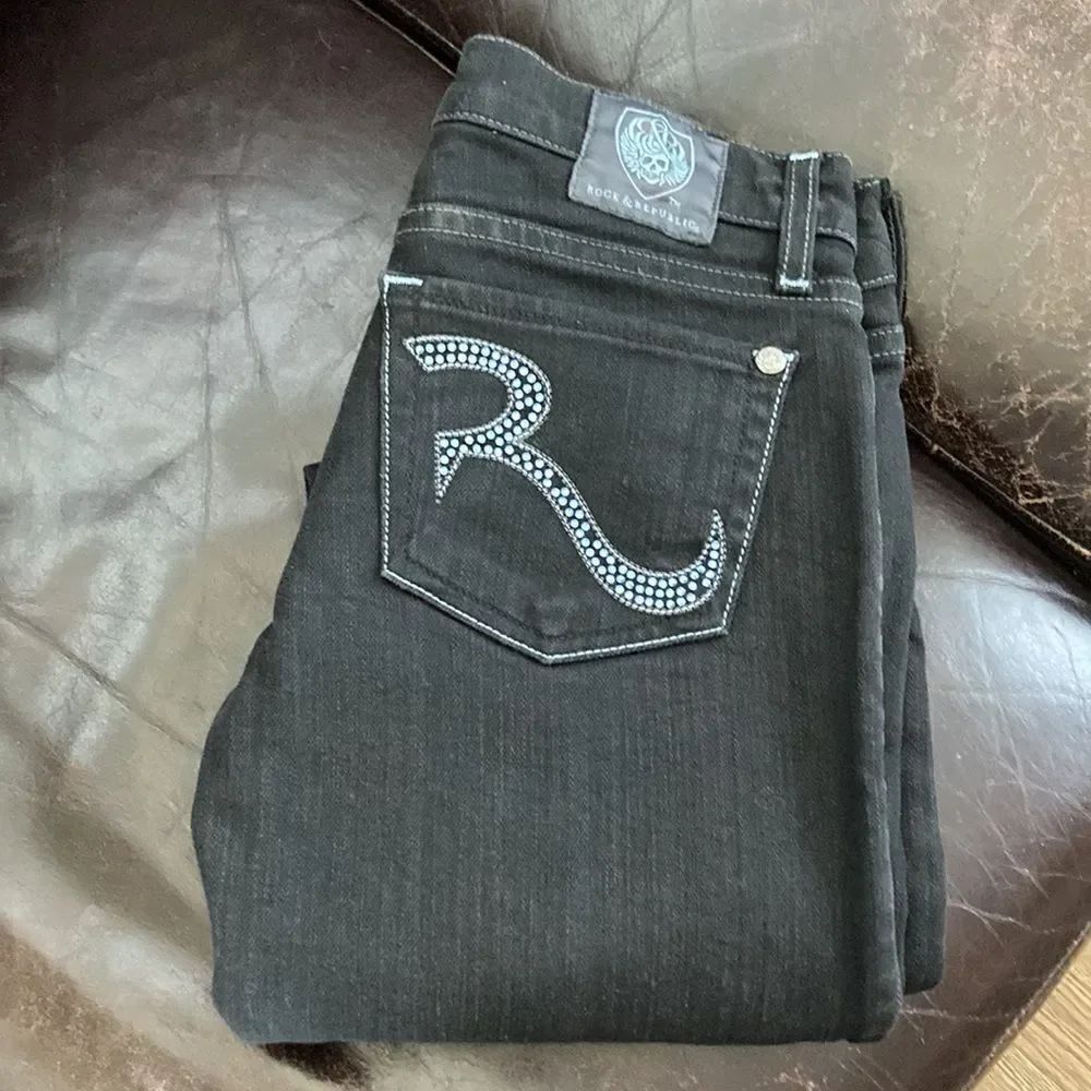 Rock & Republic Low Rise Denim - Picture 10 of 10